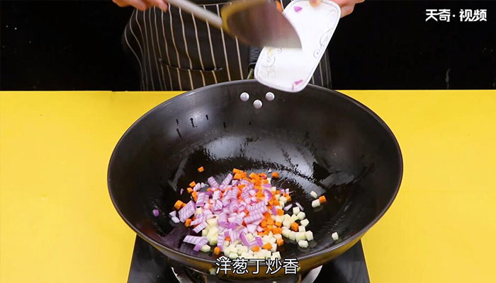咖喱鸡饭怎么做  咖喱鸡饭的做法