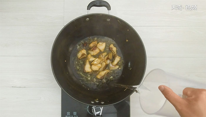 酸菜鱼火锅的做法 酸菜鱼火锅怎么做