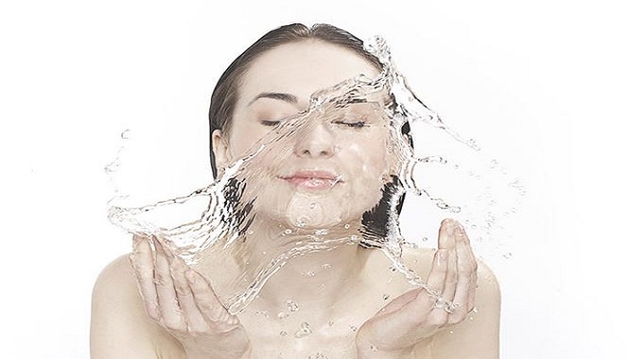 vc水使用后是否要洗脸