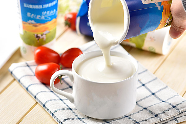 长期喝酸奶有什么好处