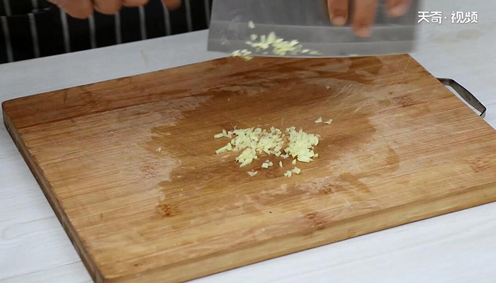 姜汁藕片的做法 怎么做姜汁藕片
