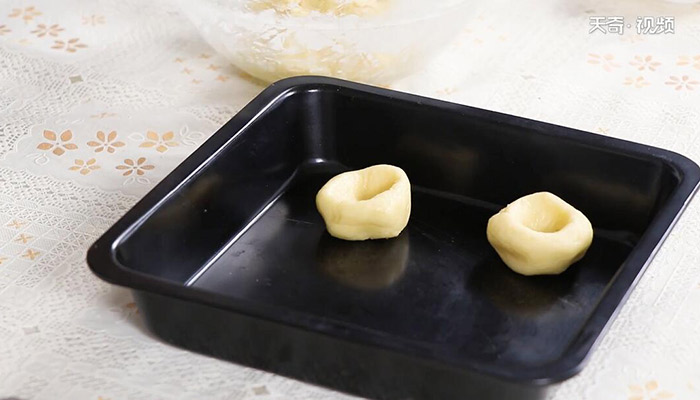 传统桃酥饼的做法 传统桃酥饼怎么做