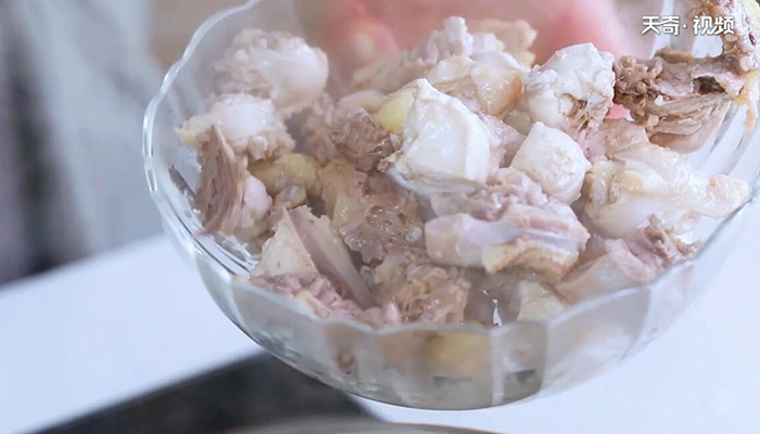 海带炖鸡汤的做法 怎么做海带炖鸡汤