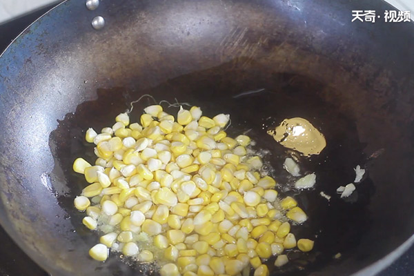 玉米粒炒土豆丝做法 玉米怎么做