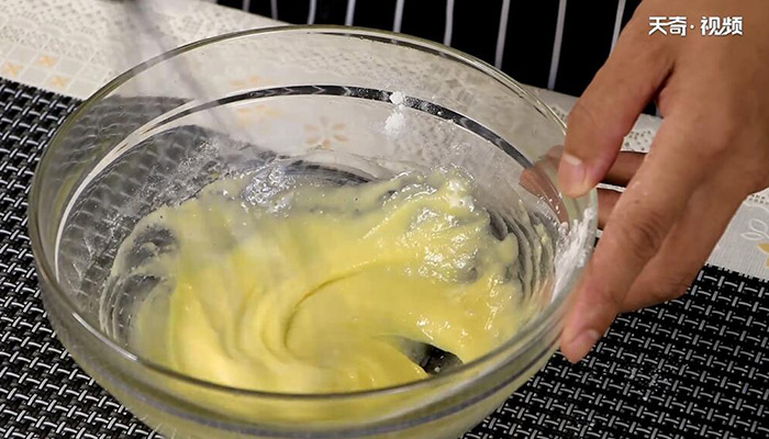 流心奶黄月饼的做法 流心奶黄月饼怎么做