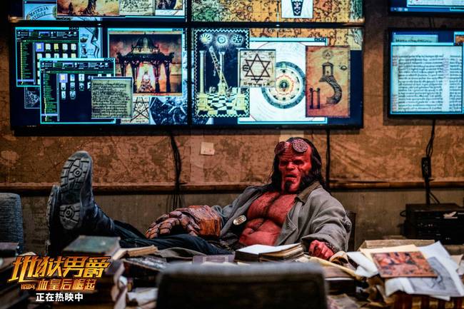 《地狱男爵》首周末破6800万 喜提年度超英片票房NO.1