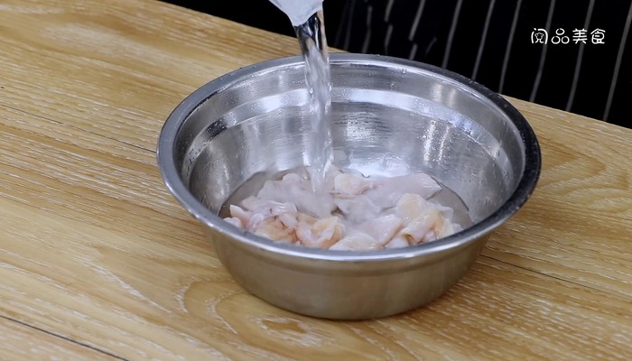 鱼肚鲍鱼鸡汤的做法 鱼肚鲍鱼鸡汤怎么做好吃