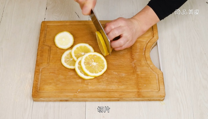 百香果柠檬蜂蜜怎么腌制   百香果柠檬蜂蜜的做法